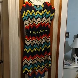 Hi-low Chevron print dress 2X